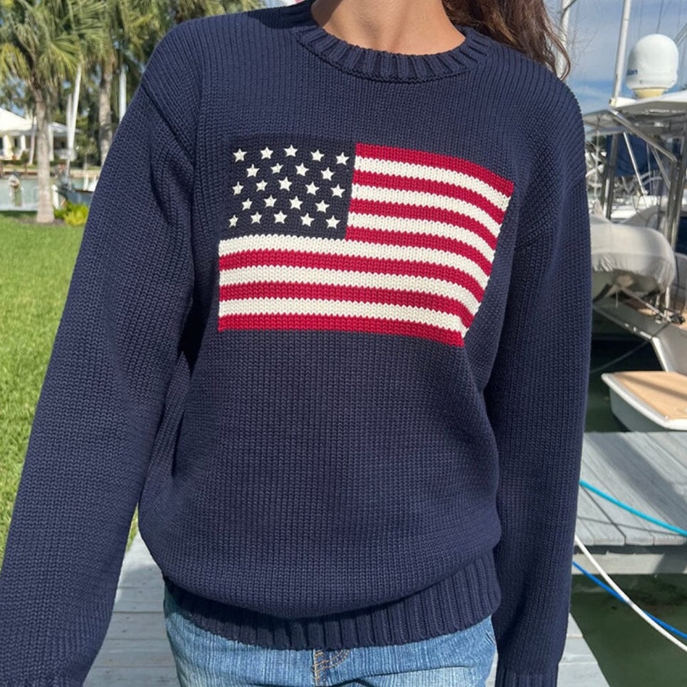 Brandy Melville Nico American Flag Sweater